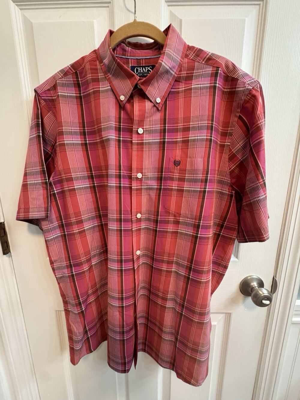 Chaps XL Men’s Button Up Shirt Short Sleeve Pink Orange Plaid Button Down Collar
